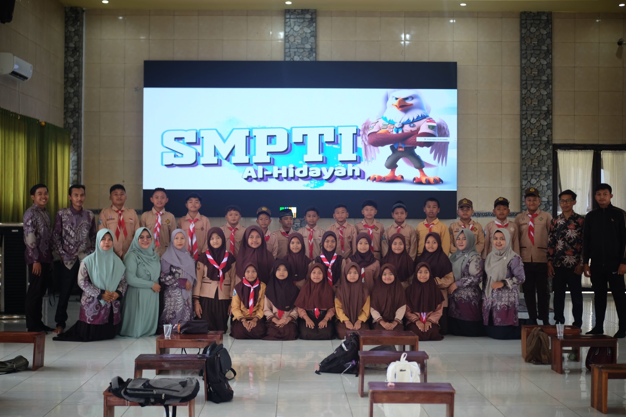 Goes to Esmapatih
